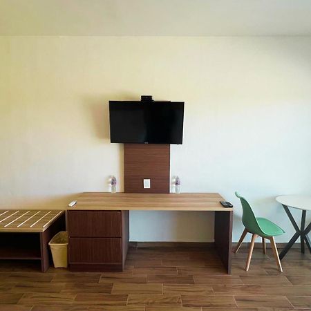 Hotel Mama Dolores โดโลเรสฮิดัลโก ภายนอก รูปภาพ