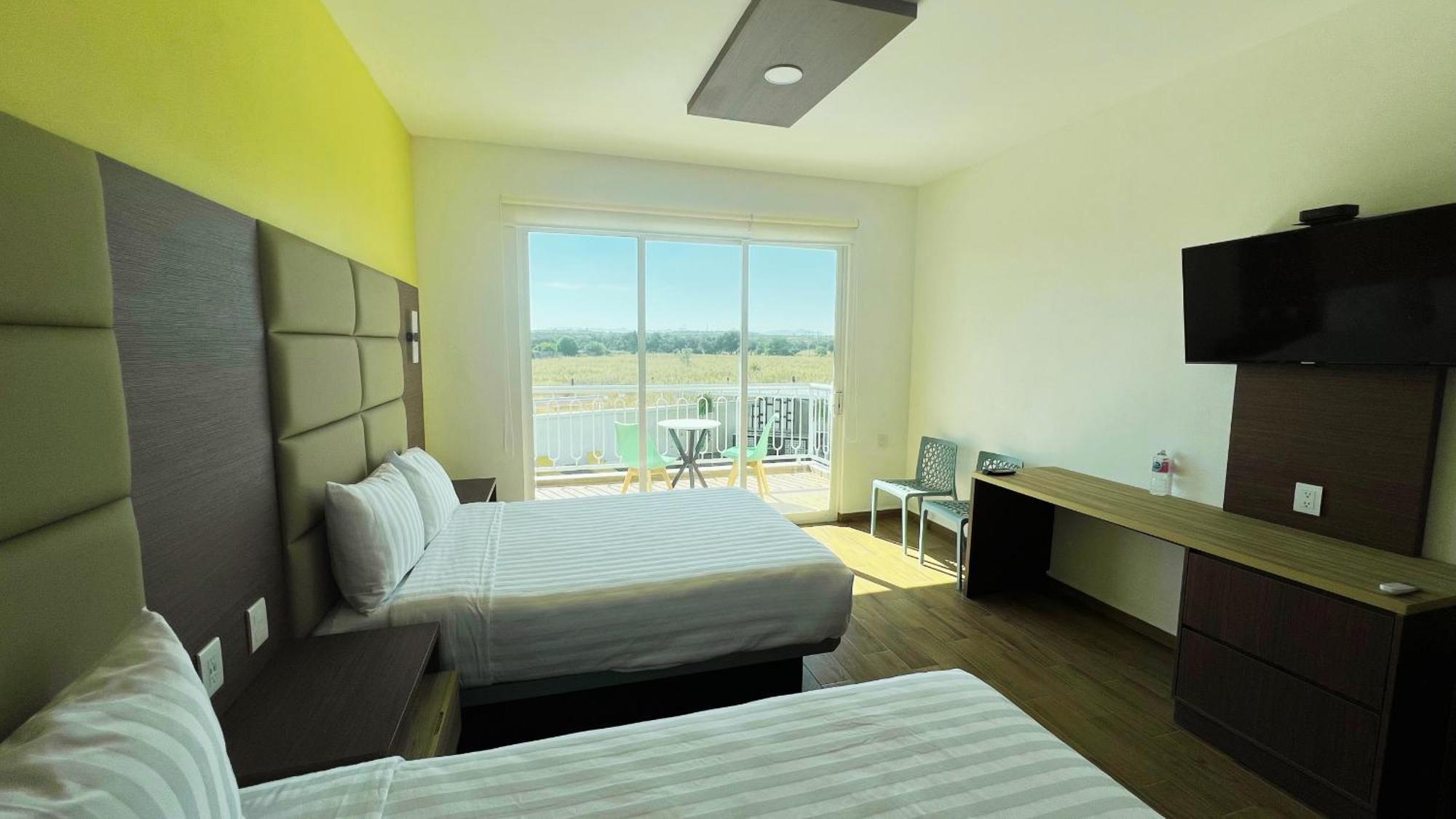 Hotel Mama Dolores โดโลเรสฮิดัลโก ภายนอก รูปภาพ